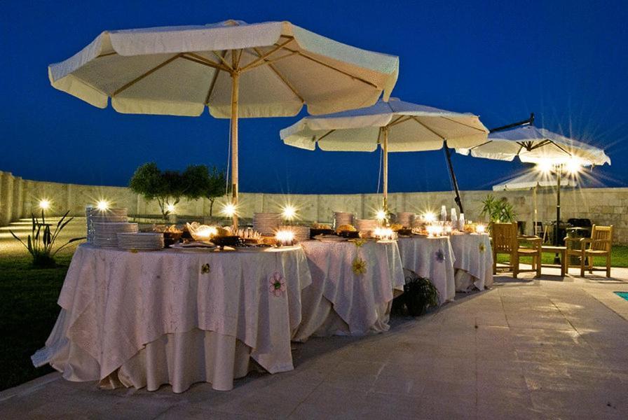 Masseria Li Campi Кавалліно-ді-Лечче Екстер'єр фото