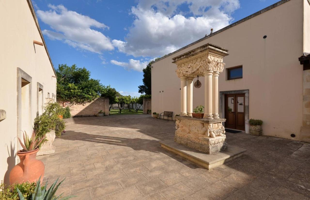 Masseria Li Campi Кавалліно-ді-Лечче Екстер'єр фото