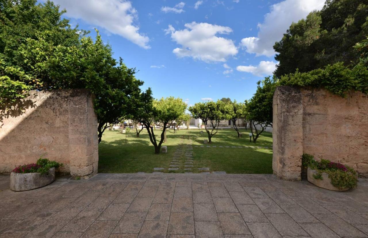 Masseria Li Campi Кавалліно-ді-Лечче Екстер'єр фото
